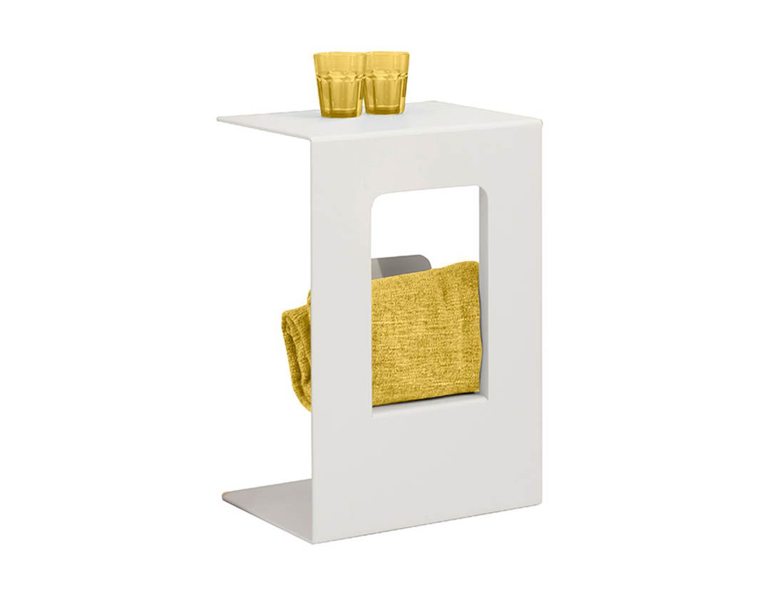 Sweet Magazine Table