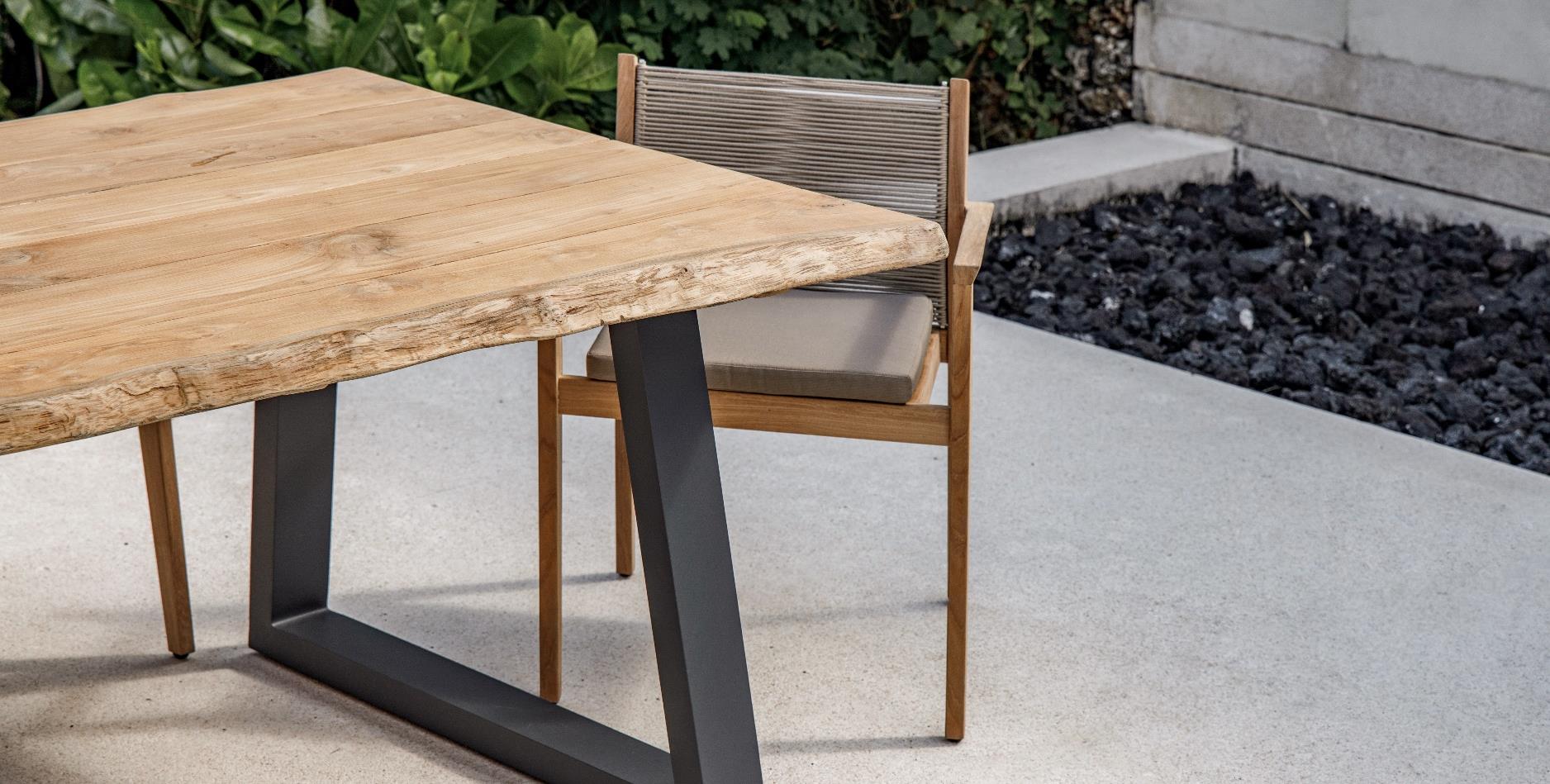 Nizza Dining Table
