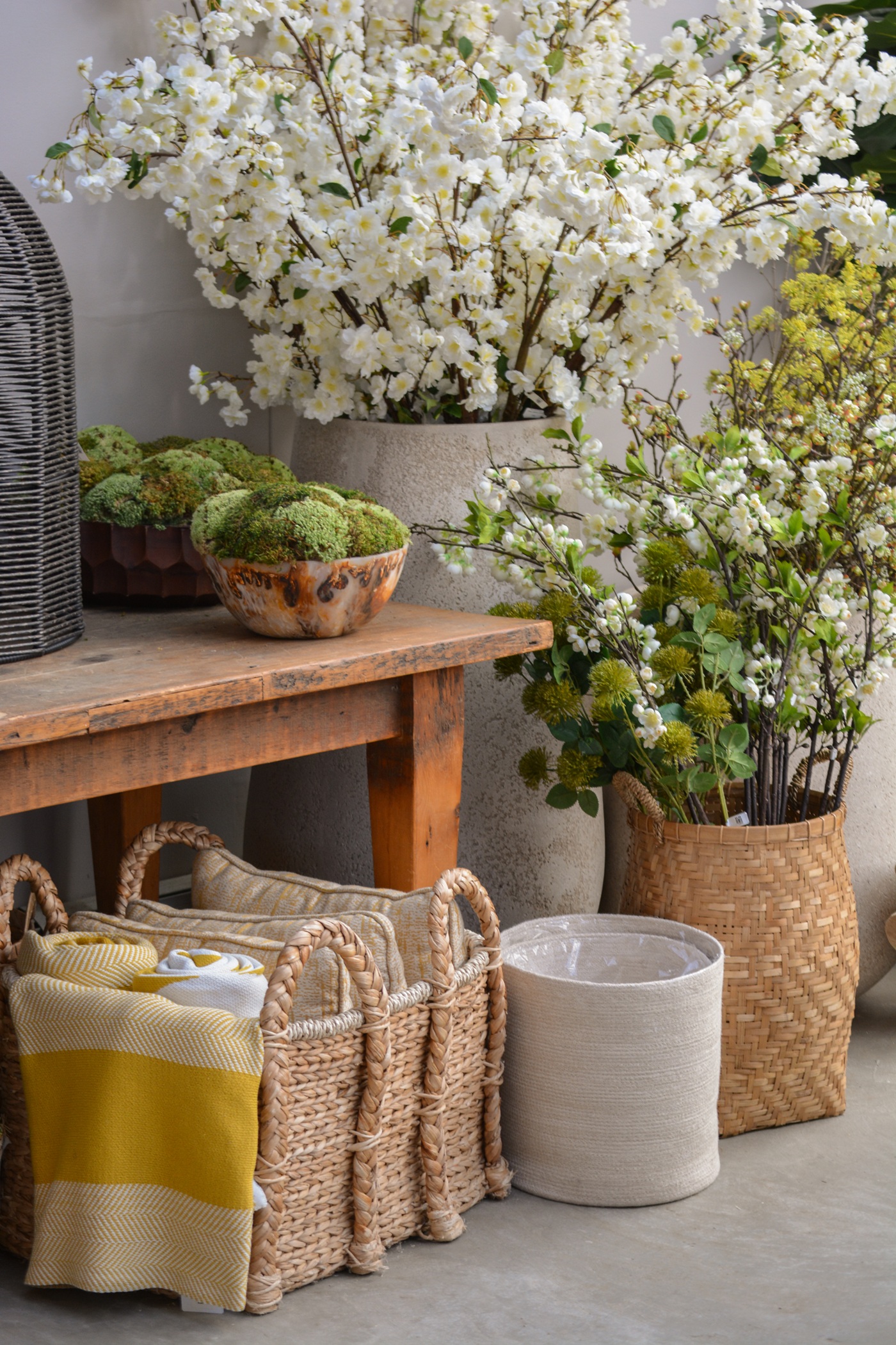 Laurel_Group_Outdoor_Living_Accessories_(1)