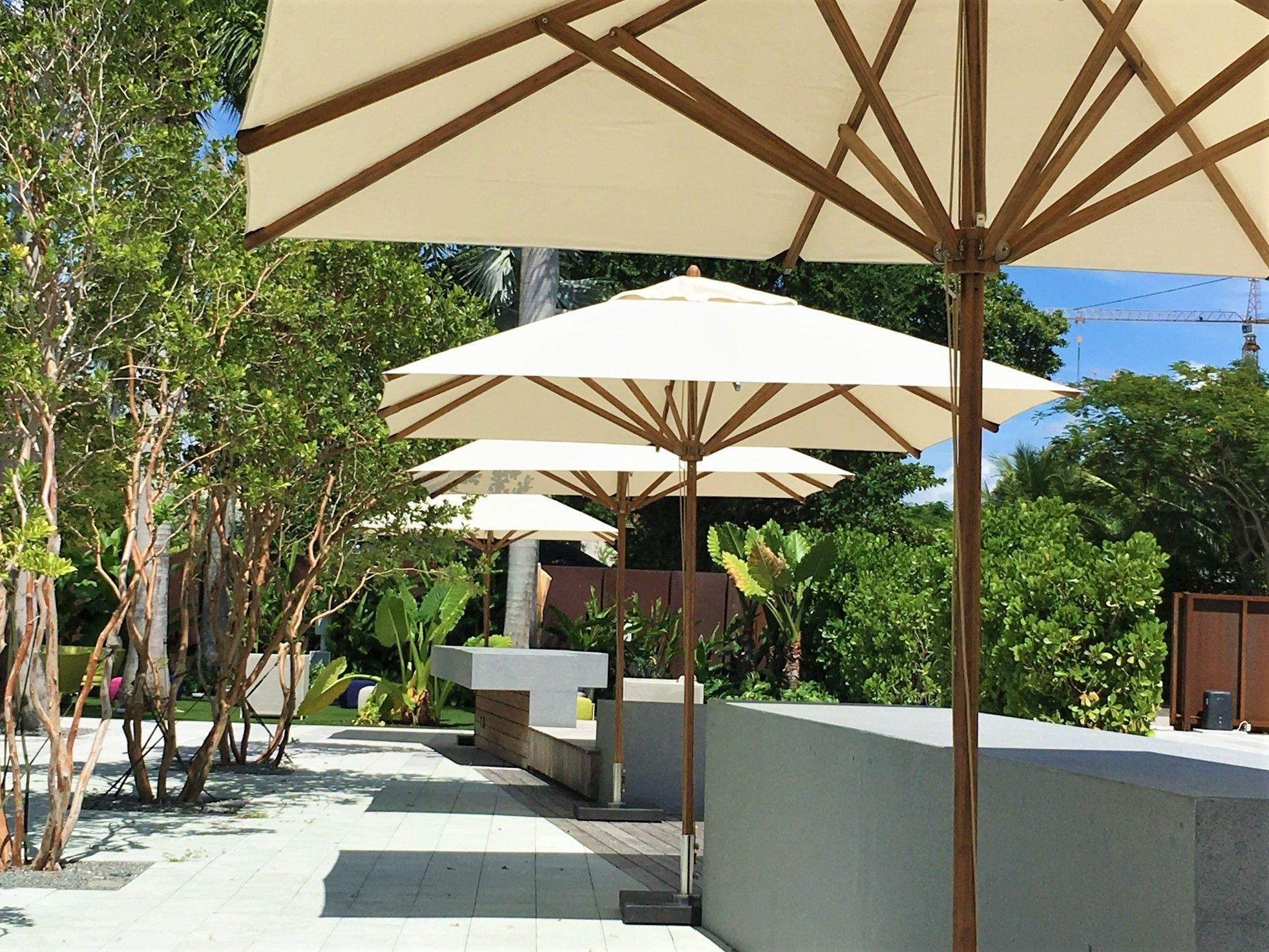10' Levante Square Umbrella